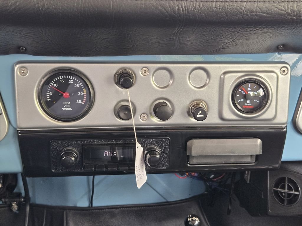 Used 1991 Blue Toyota OJ55 image 11