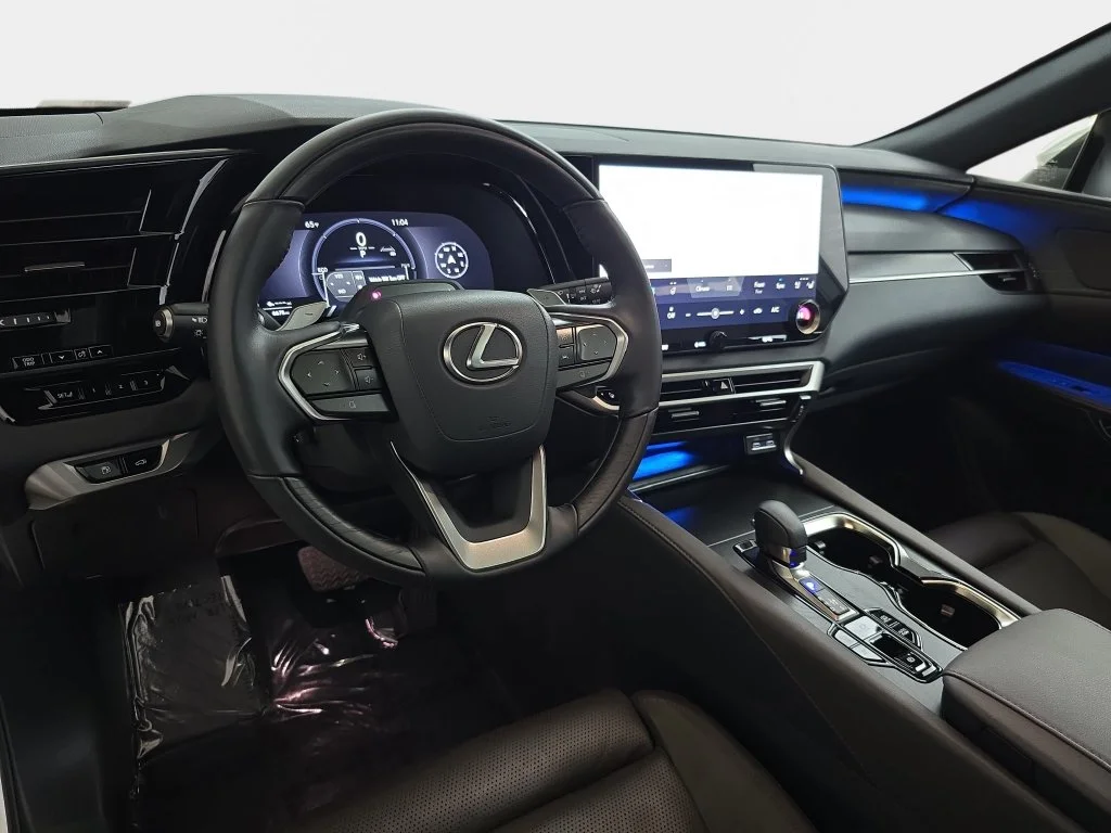 Certified Used 2025 EMINENT WHITE PEARL Lexus 450h+ Luxury image 10