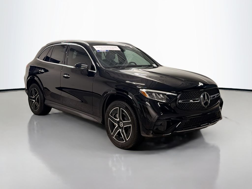 Certified Used 2026 Black Mercedes-Benz GLC 300 image 7