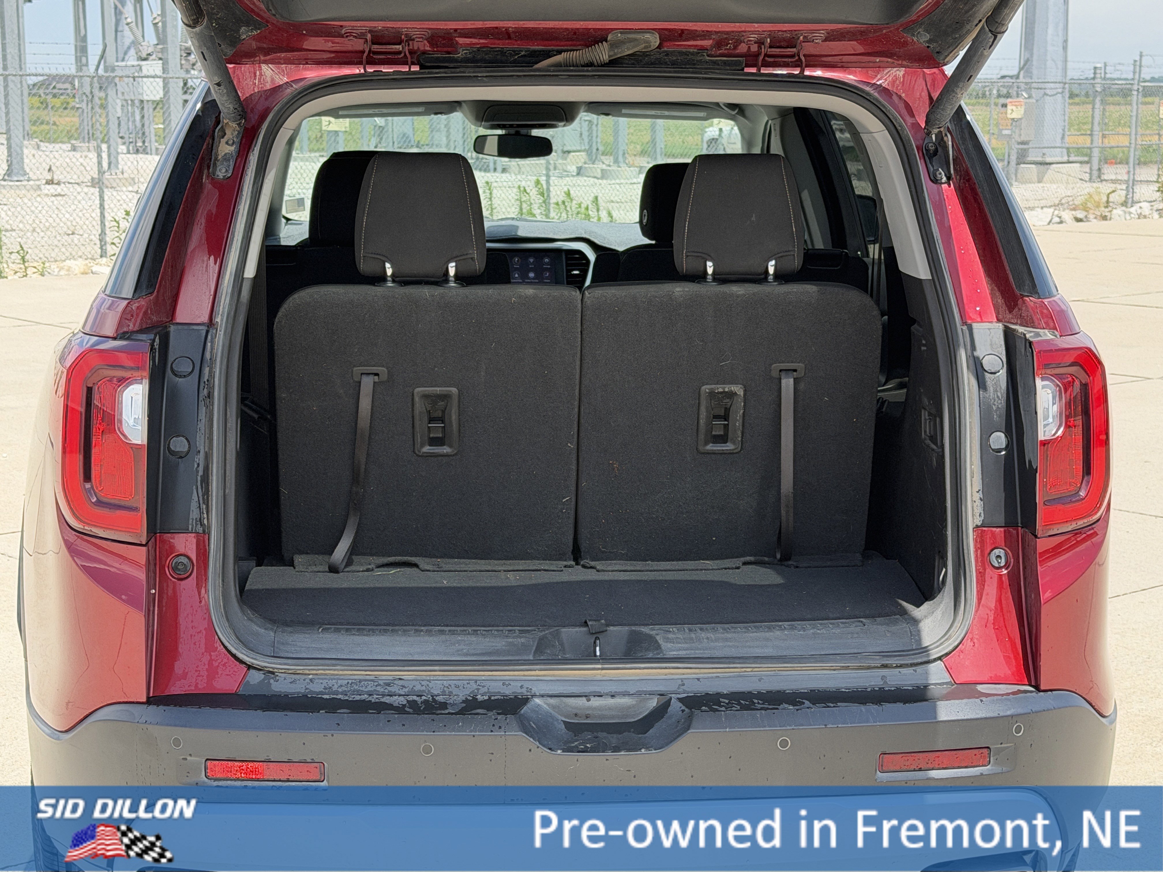 Used 2020 Red Quartz Tintcoat GMC SLE image 5