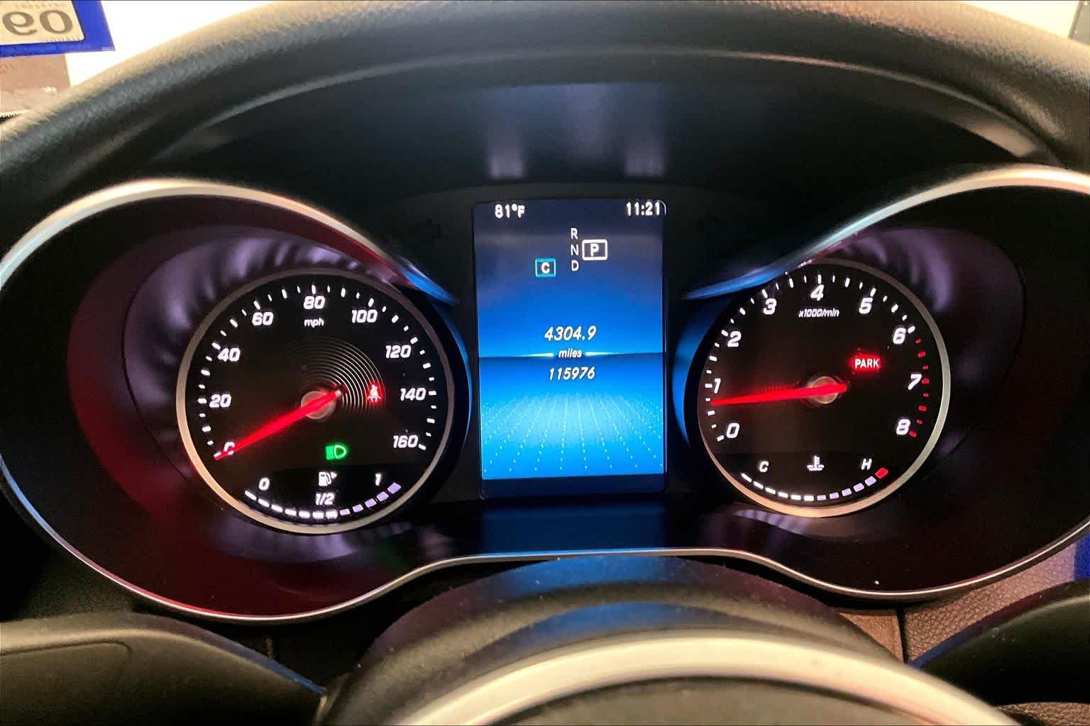 Used 2019 Polar White Mercedes-Benz C 300 image 23