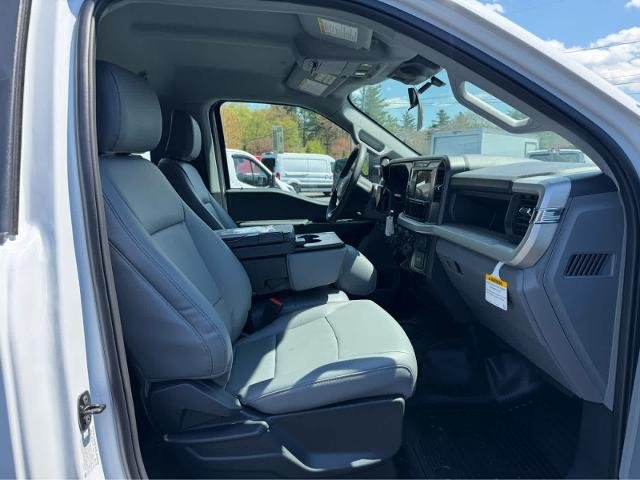 New 2026 Oxford White Ford F-550® XL image 13