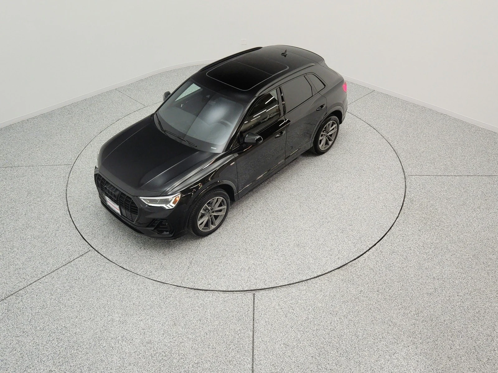 Used 2025 Mythos Black Metallic Audi S line Premium image 9