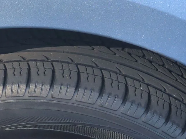 Used 2010 Blue Subaru 2.5i Premium image 20