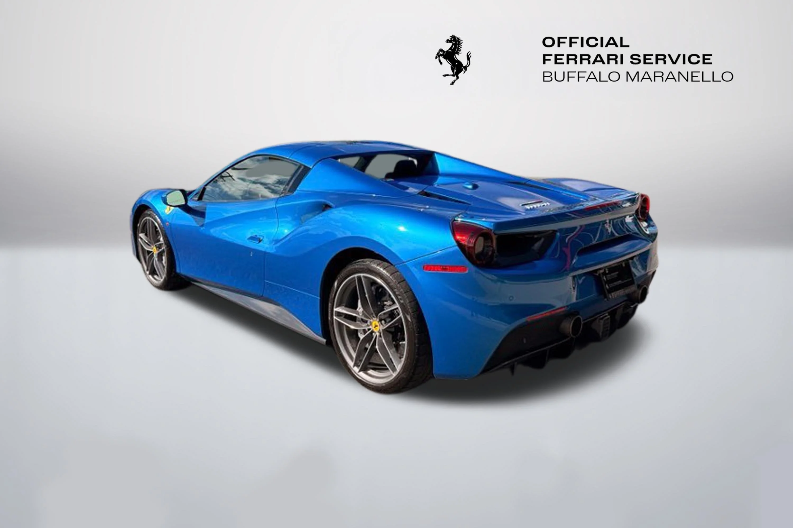 Certified Used 2017 Blu Corsa Ferrari Base image 10