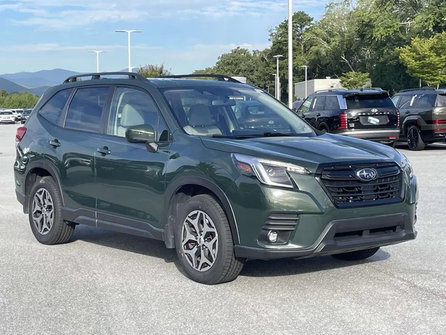 2024 Subaru Forester Premium