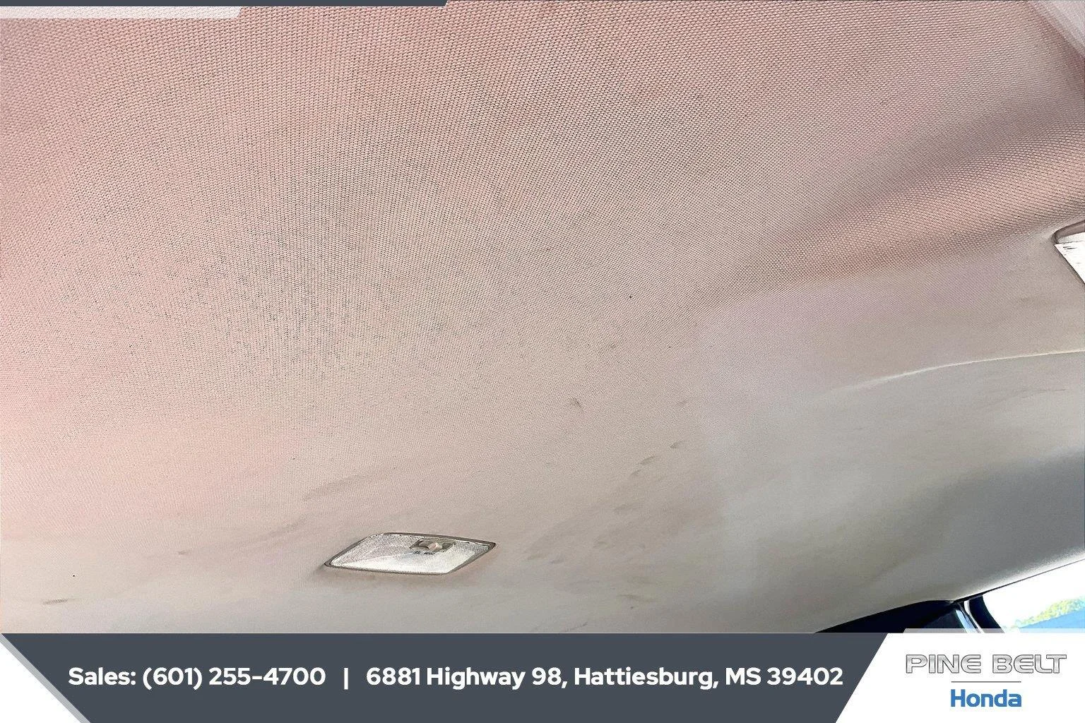 Used 2022 White Toyota SR image 16