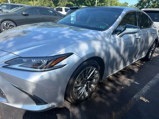 Used 2019 Silver Lexus 350 Ultra Luxury image 6