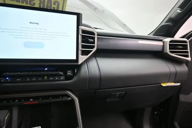 2026 Toyota Tundra Platinum - Photo 10