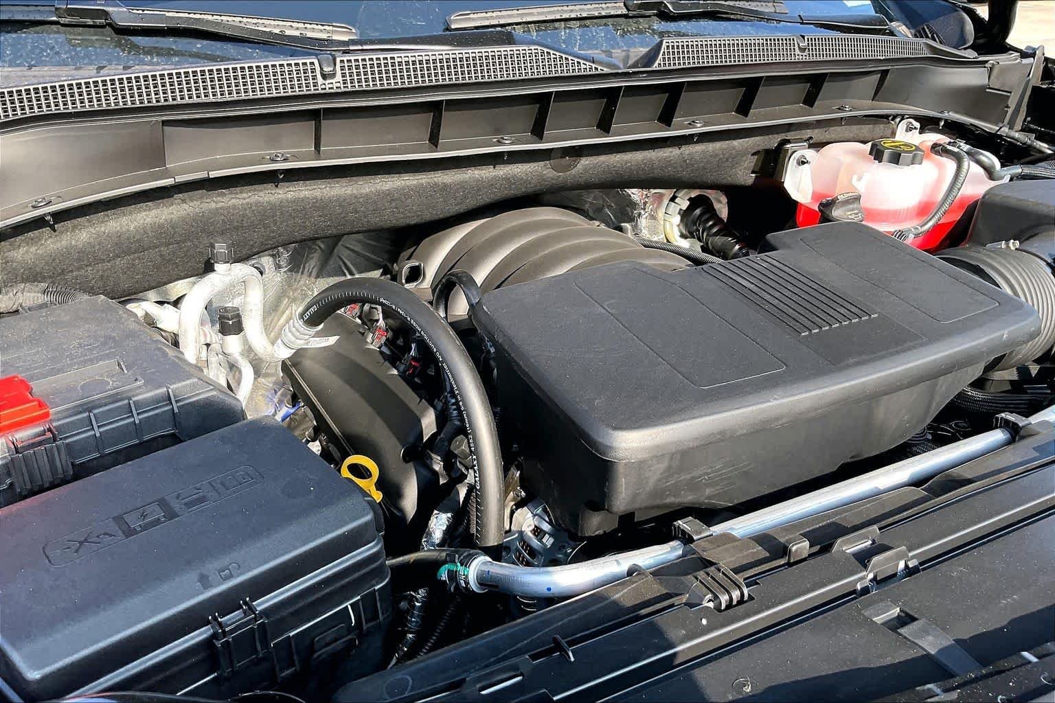 2026 Chevrolet Tahoe Z71 - Photo 17