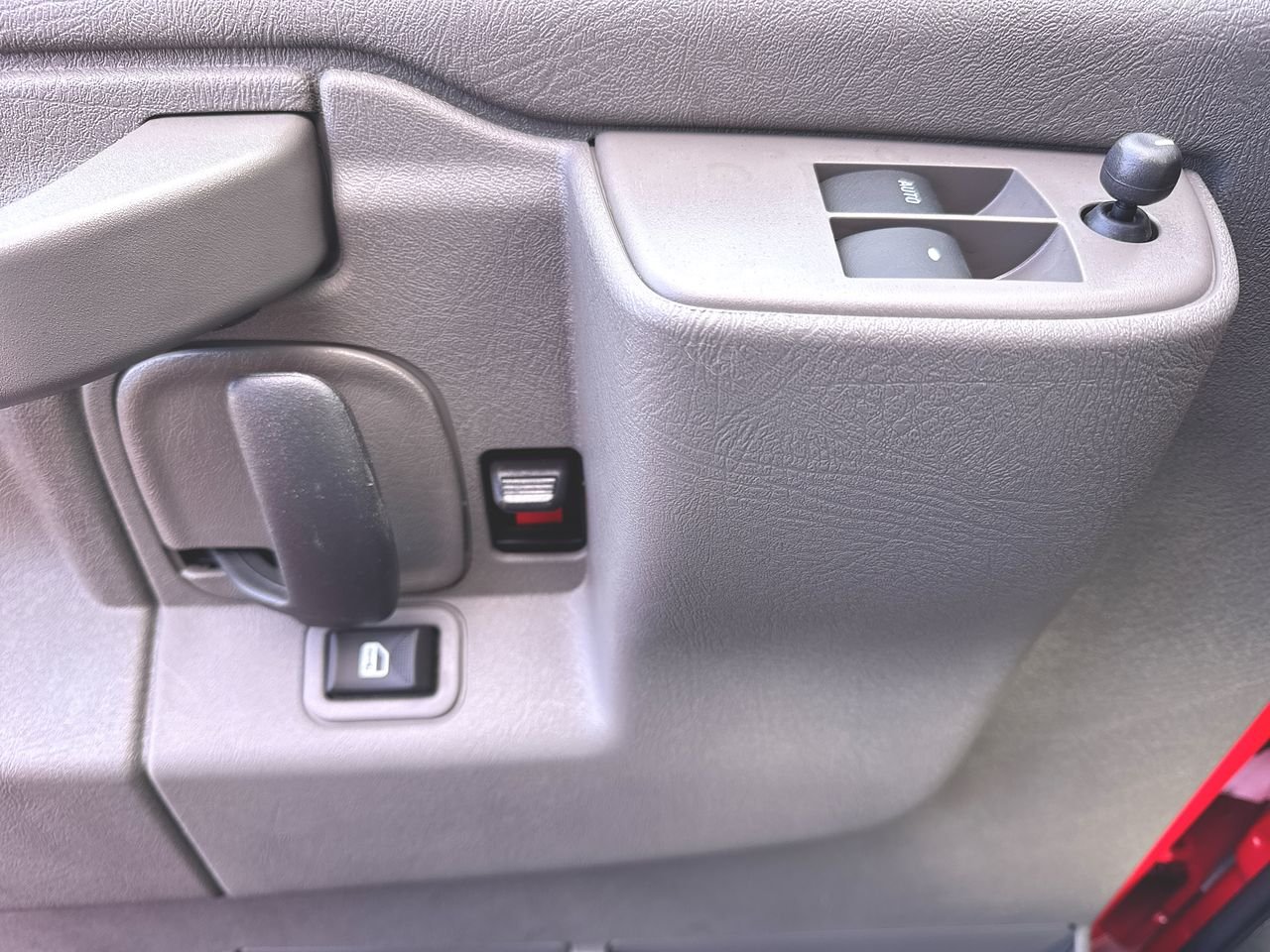 2025 Chevrolet Express Cargo Work Van - Photo 45