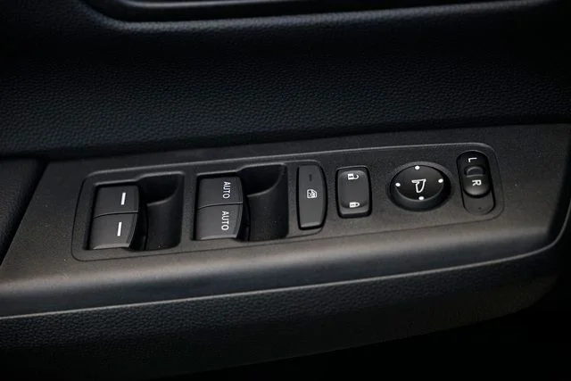 New 2026 Urban Gray Pearl Honda EX image 24