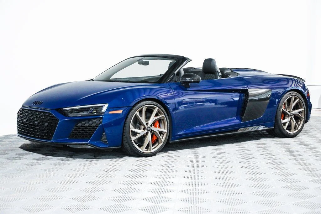 Used 2023 Blue Audi V10 performance image 21