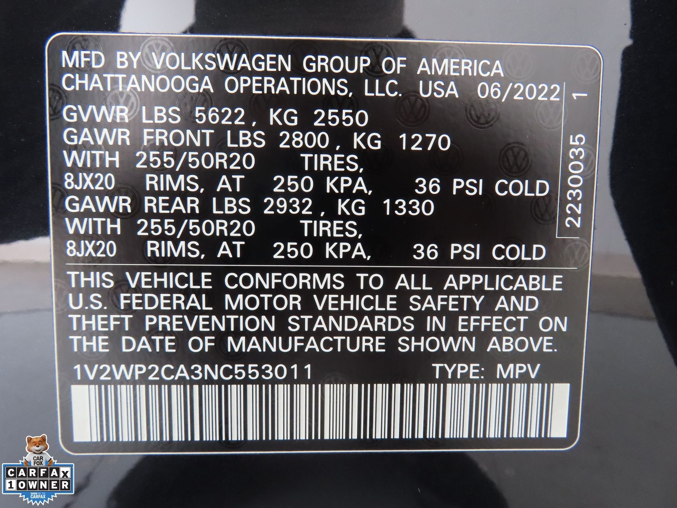 Used 2022 Black Volkswagen 2.0T SE w/Technology image 29