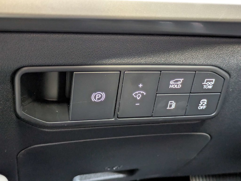 New 2027 Glacial White Pearl Kia EX image 26
