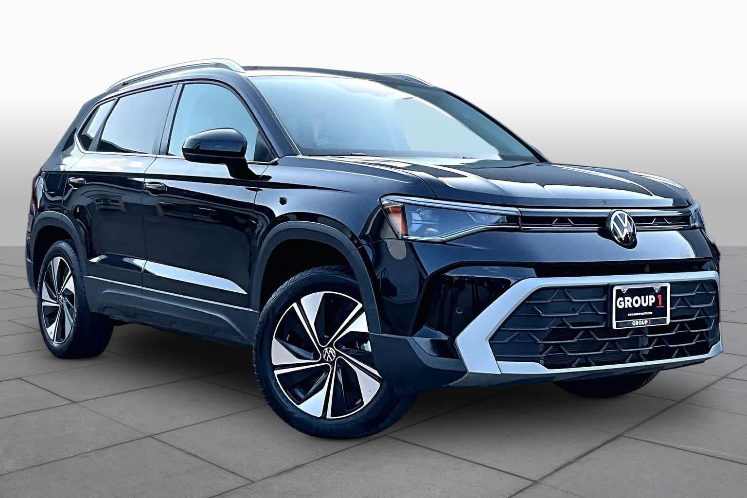 Pre-Owned 2025 Volkswagen Taos SE
