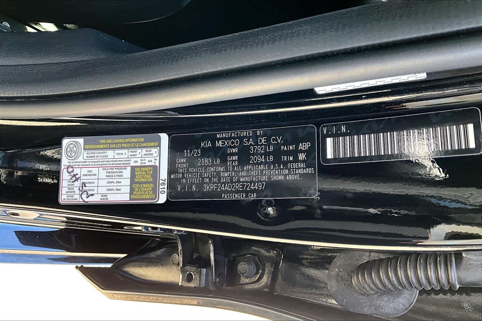 Used 2024 Aurora Black Kia LXS image 35