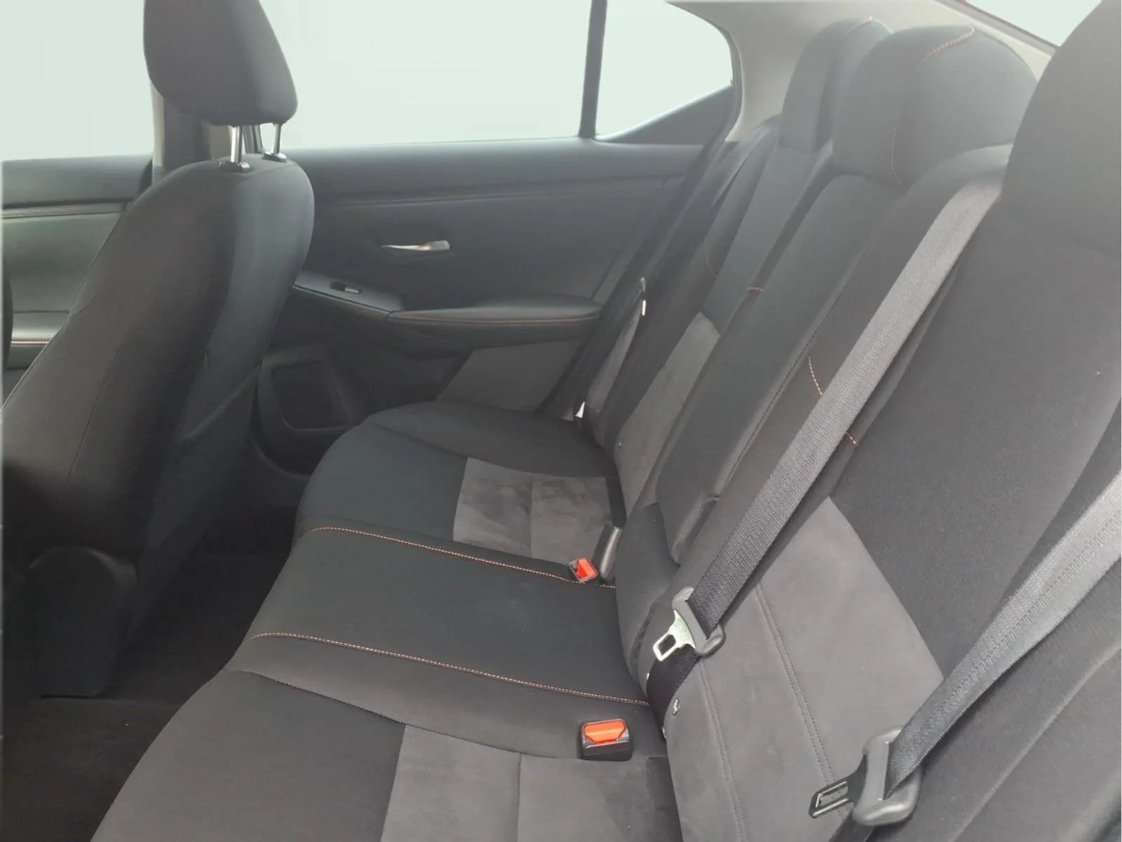 Used 2025 Gray Nissan SR image 10