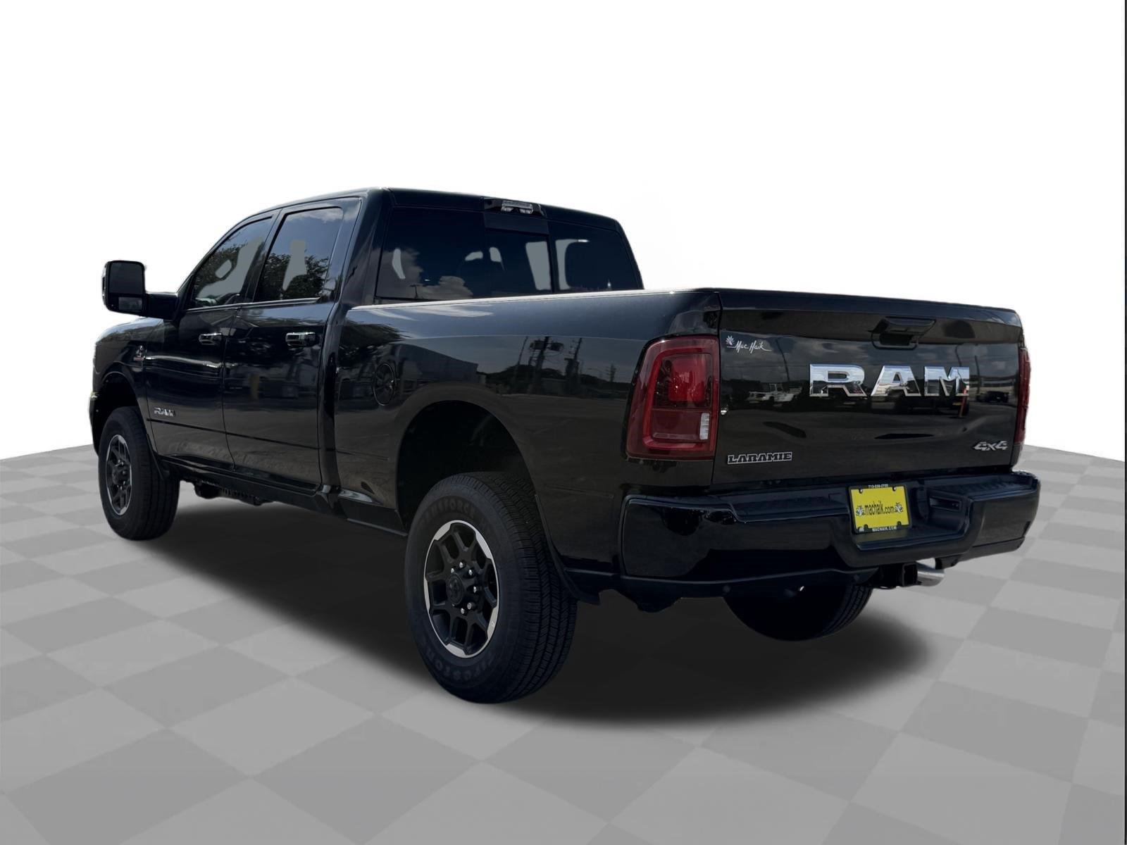 Used 2025 Diamond Black Crystal Pearlcoat Ram Laramie image 3