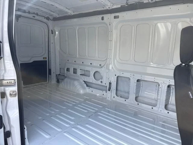 New 2026 Oxford White Ford Cargo Van image 10