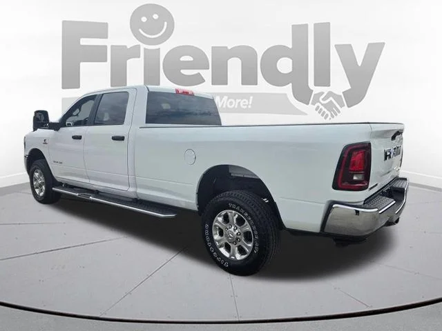 Used 2025 White Ram Big Horn image 7