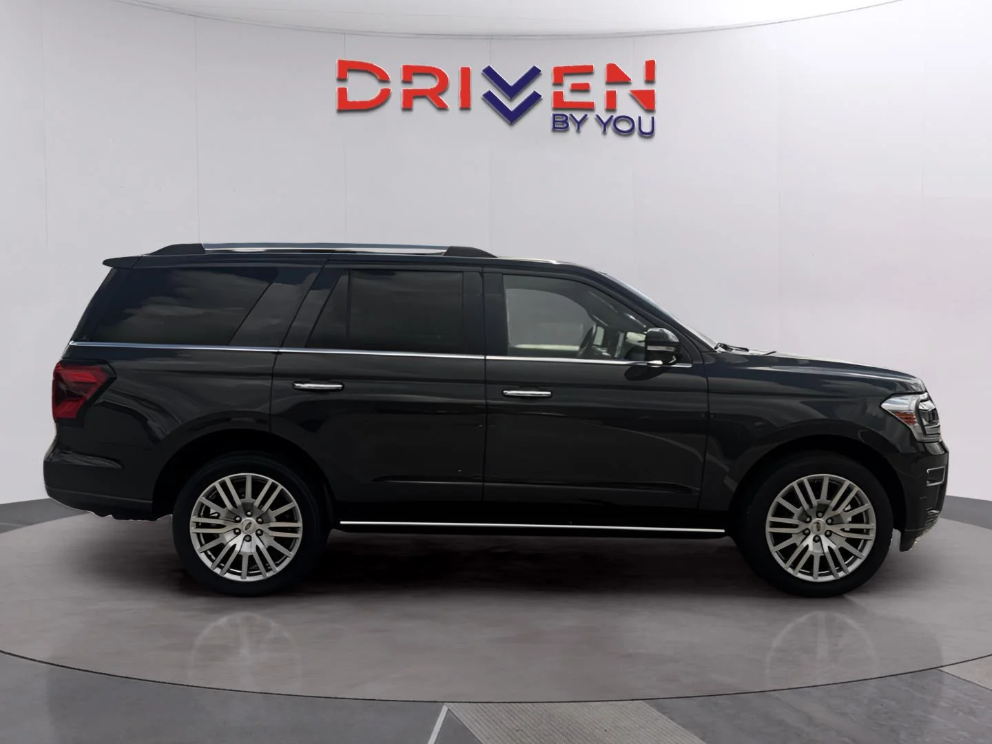 Used 2024 Dark Matter Gray Ford Limited image 6