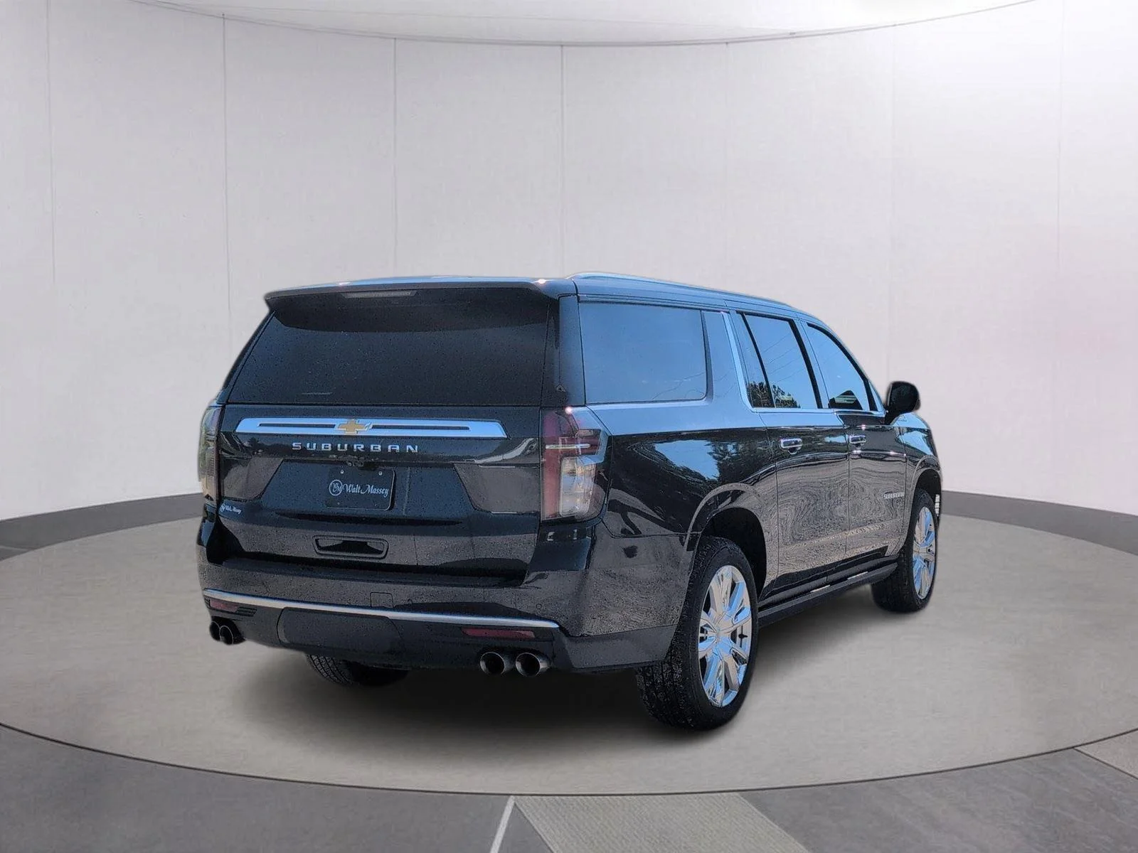 Used 2023 Dark Ash Metallic Chevrolet High Country image 6
