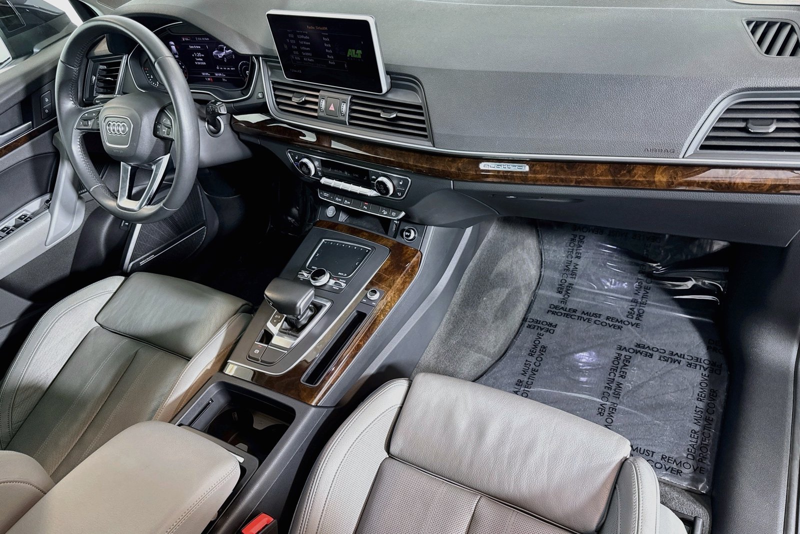 Used 2018 Moonlight Blue Metallic Audi Premium Plus image 28