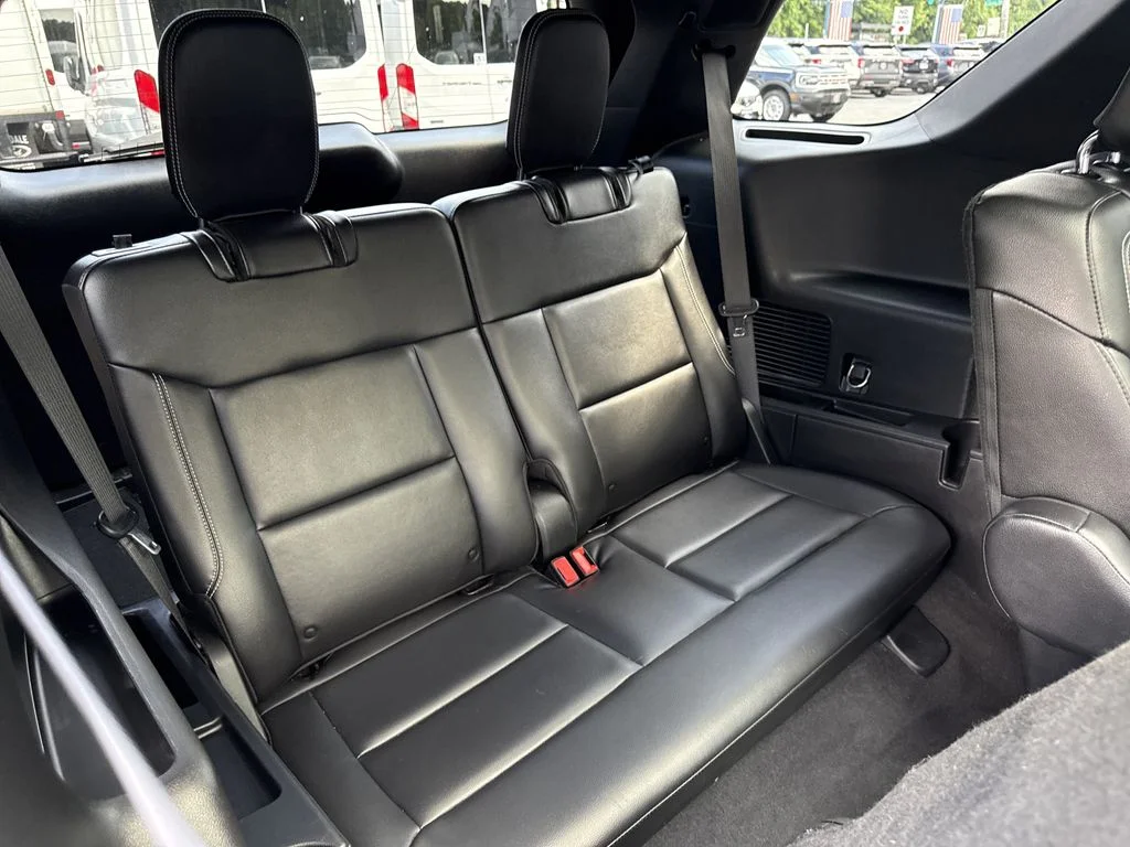 Used 2023 Agate Black Metallic Ford ST image 30