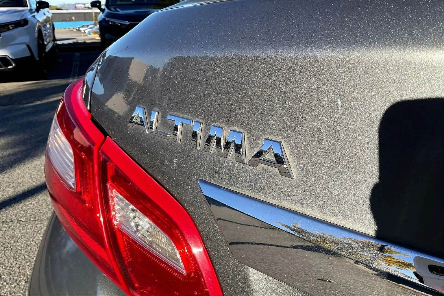 Used 2016 Gun Metallic Nissan 2.5 S image 29