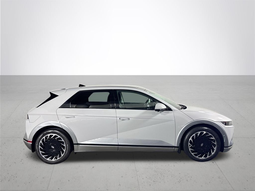 Used 2023 Gray Hyundai Limited image 5