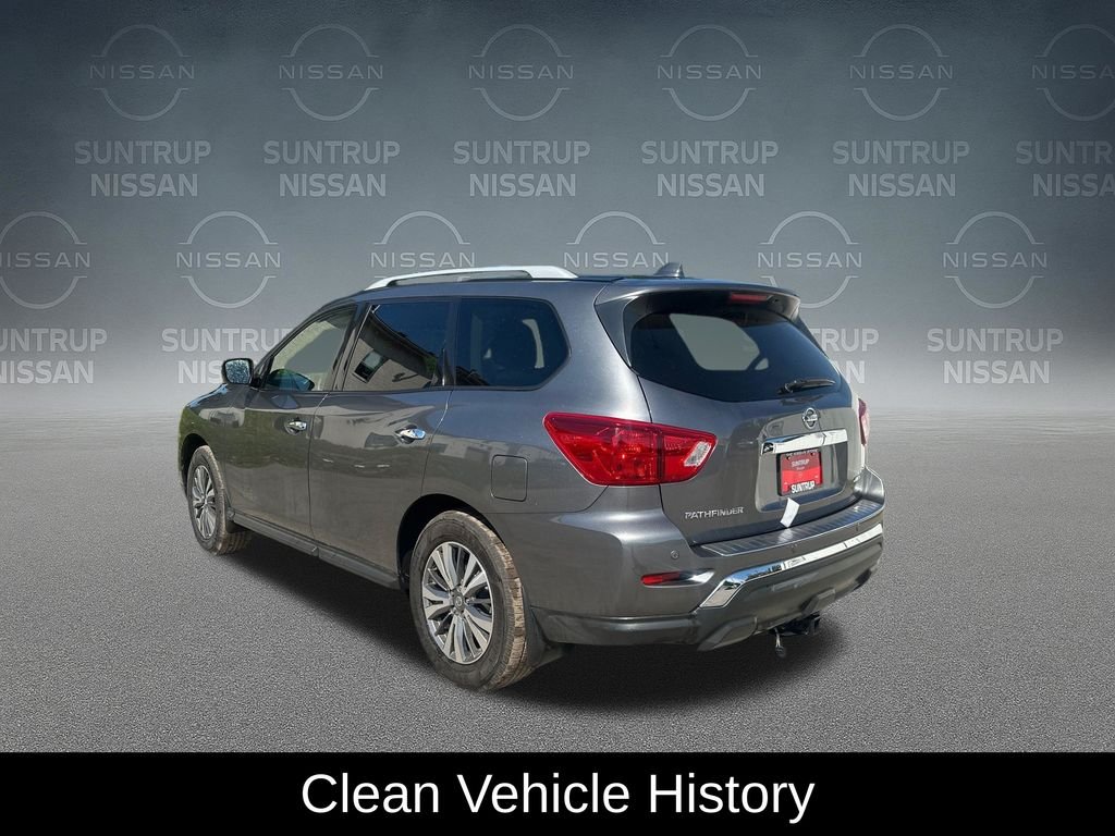 Used 2020 Gray Nissan S image 3