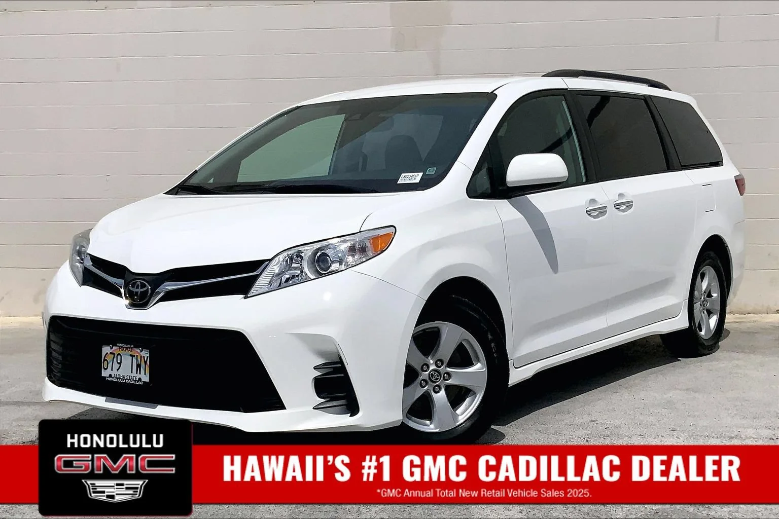 Used 2020 Whi/white Toyota LE Auto Access Seat image 1