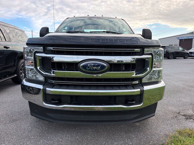 Used 2021 Gray Metallic Ford XL image 2