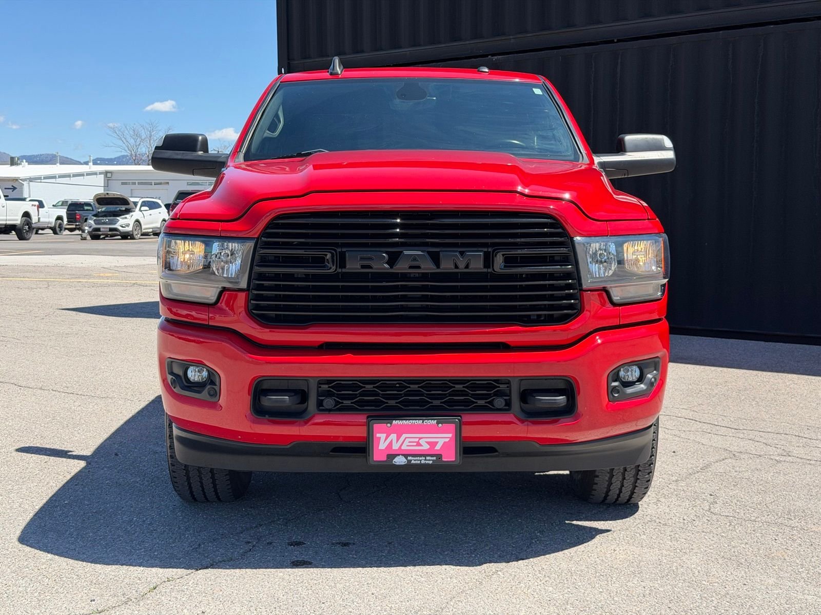 View vehicle photo 2