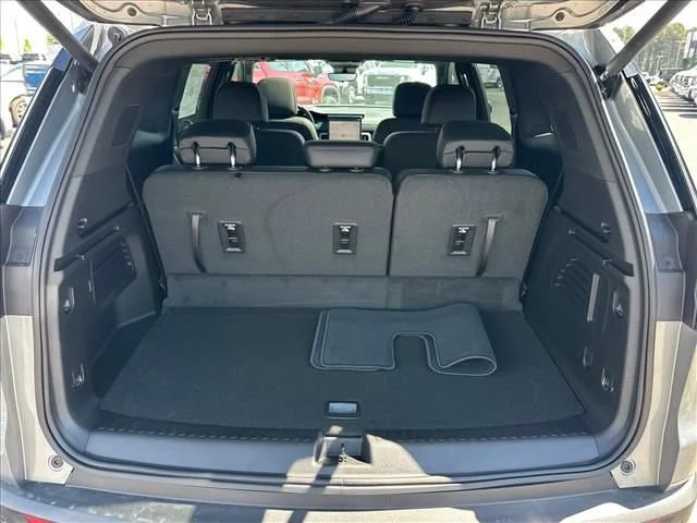 2026 GMC Acadia Elevation - Photo 11