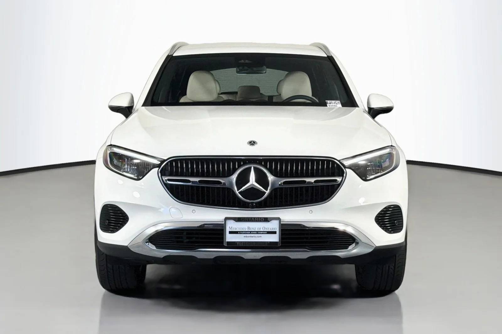 Used 2024 Polar White Mercedes-Benz 300 image 3