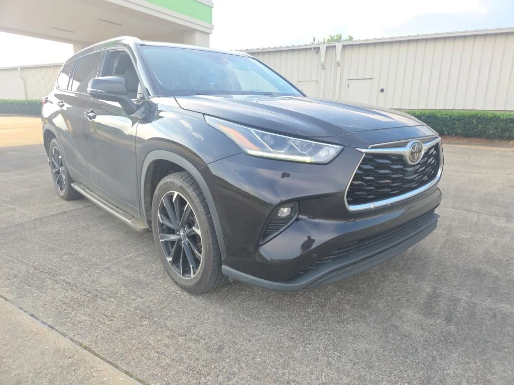 Certified Used 2021 Brown Toyota Limited image 1