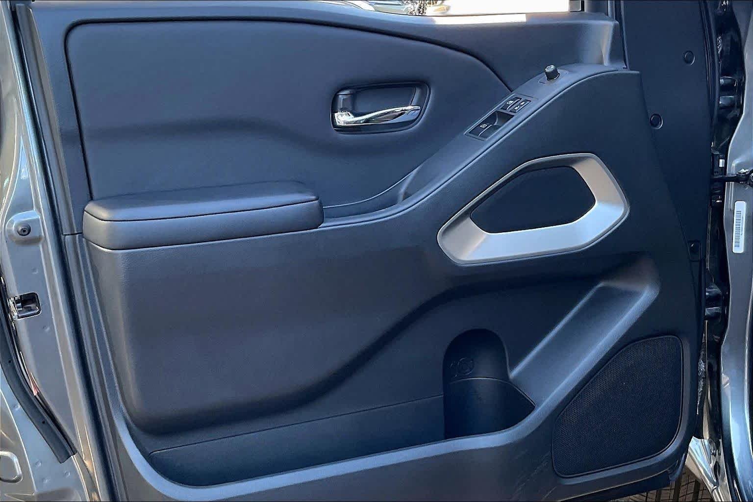 Used 2025 Gun Metallic Nissan SV image 19