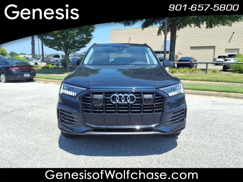 Used 2024  Audi 45 Premium Plus image 8