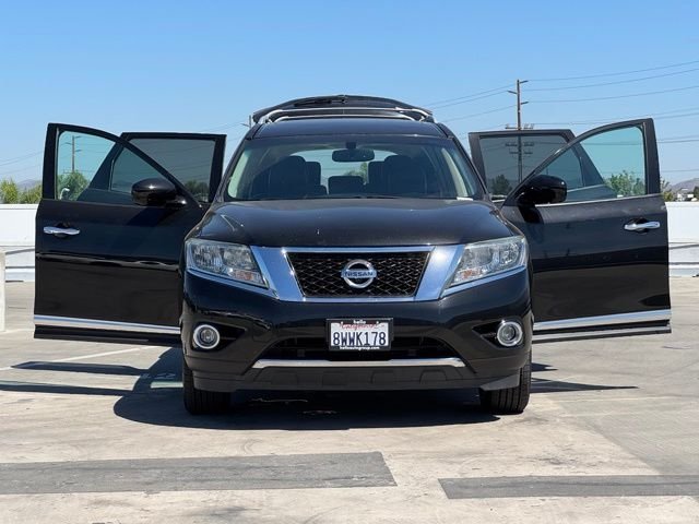 Used 2016 Magnetic Black Nissan Platinum image 31