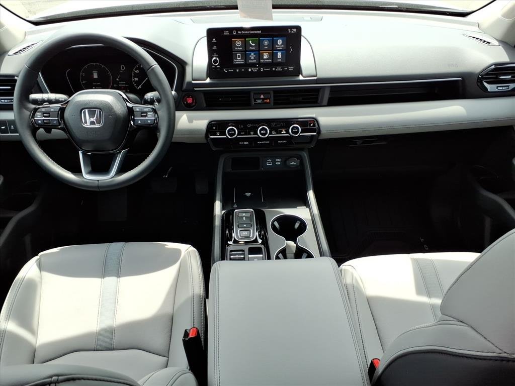 Certified Used 2025 Lunar Silver Metallic Honda AWD EX-L image 13