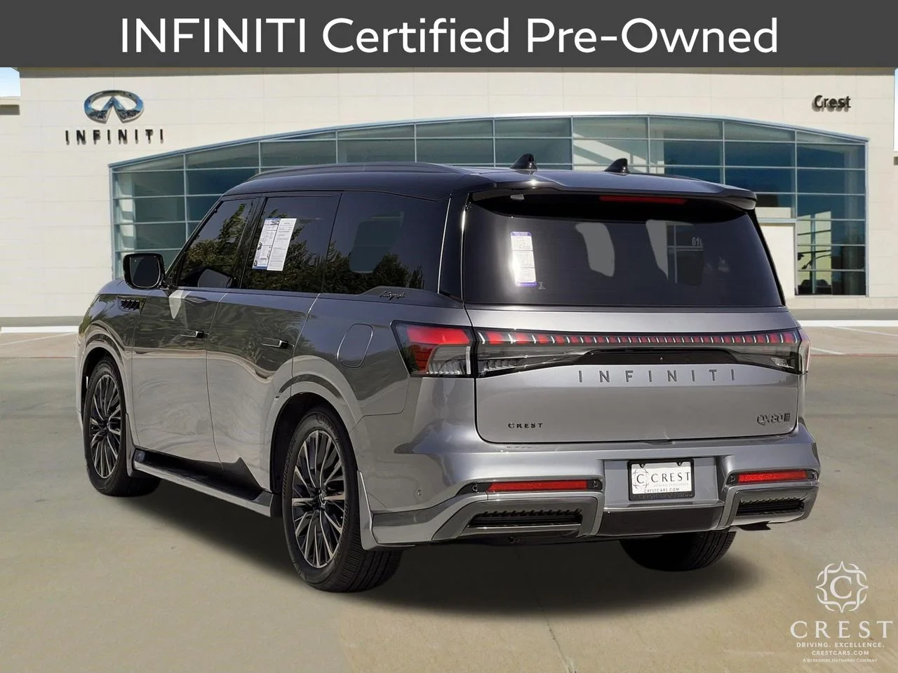 Certified Used 2026 Dynamic Metal Black Obsidian INFINITI AUTOGRAPH image 8
