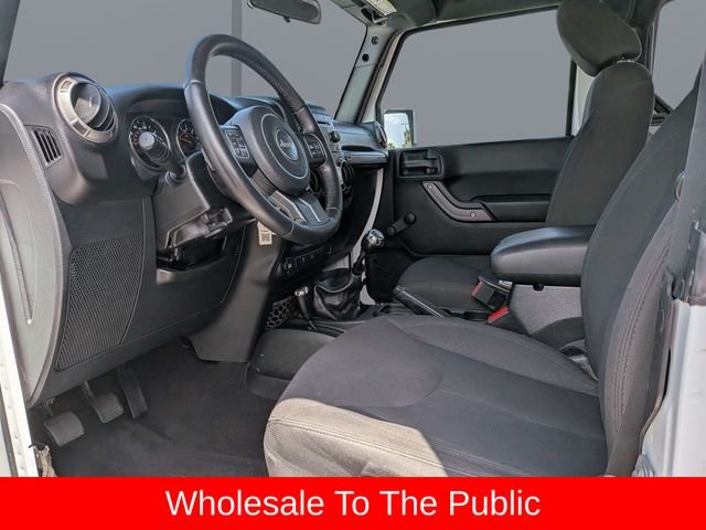 Used 2017 White Jeep Sport image 14