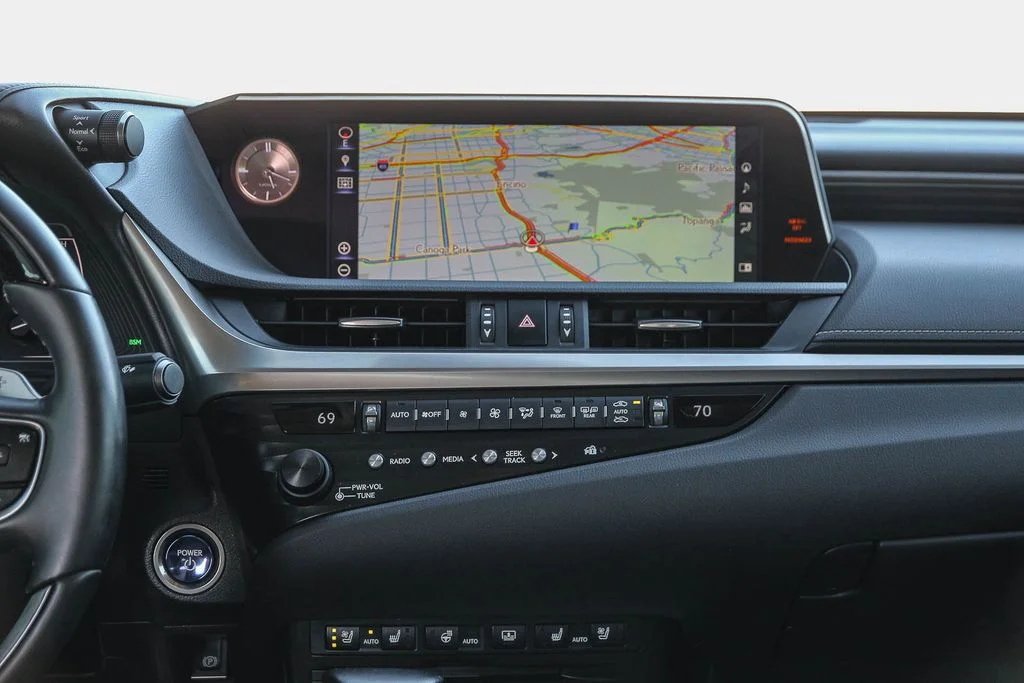 Used 2020 Gray Lexus 300h Luxury image 13