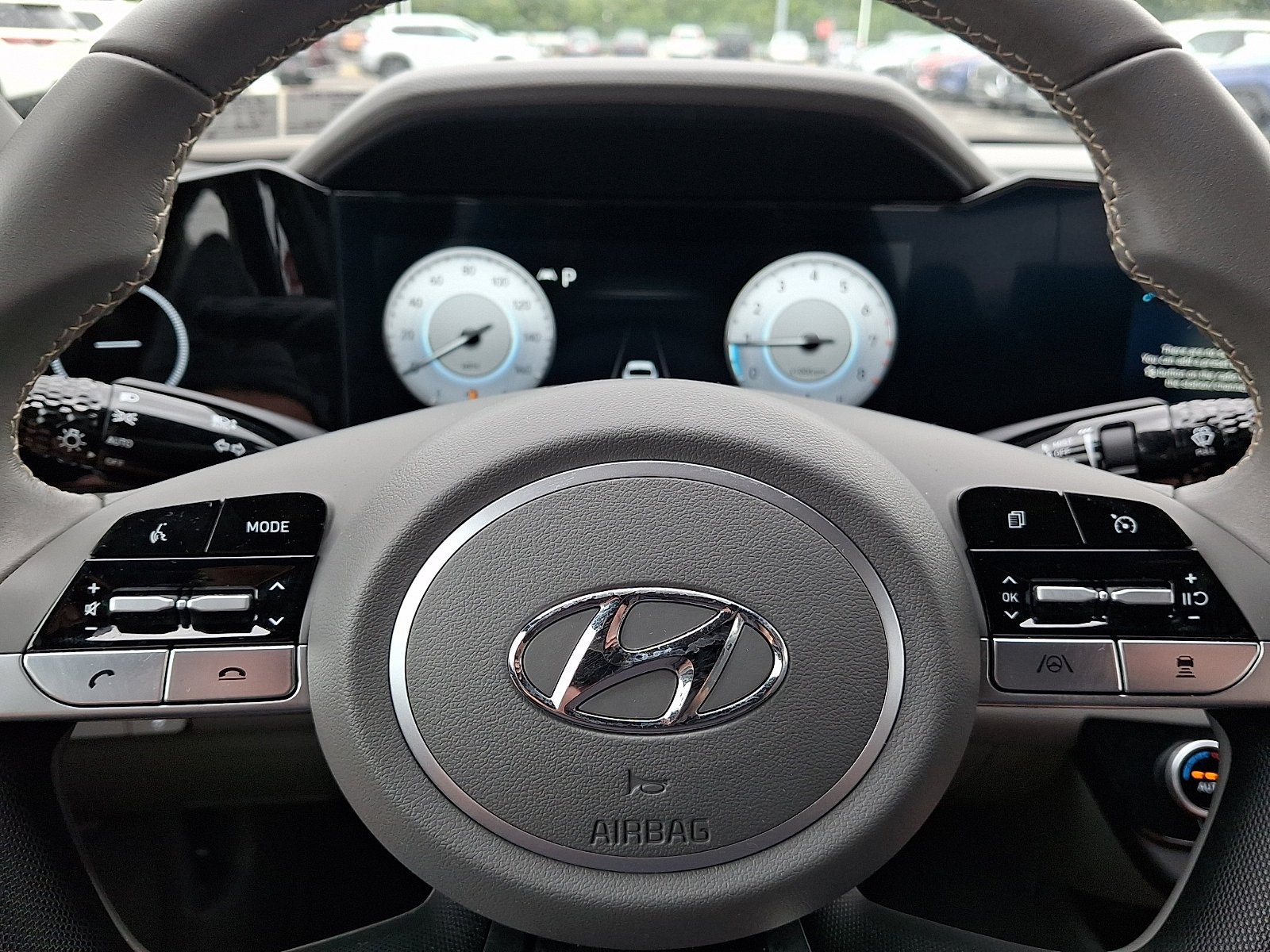 Used 2023 Shimmering Silver Pearl Hyundai SEL image 18