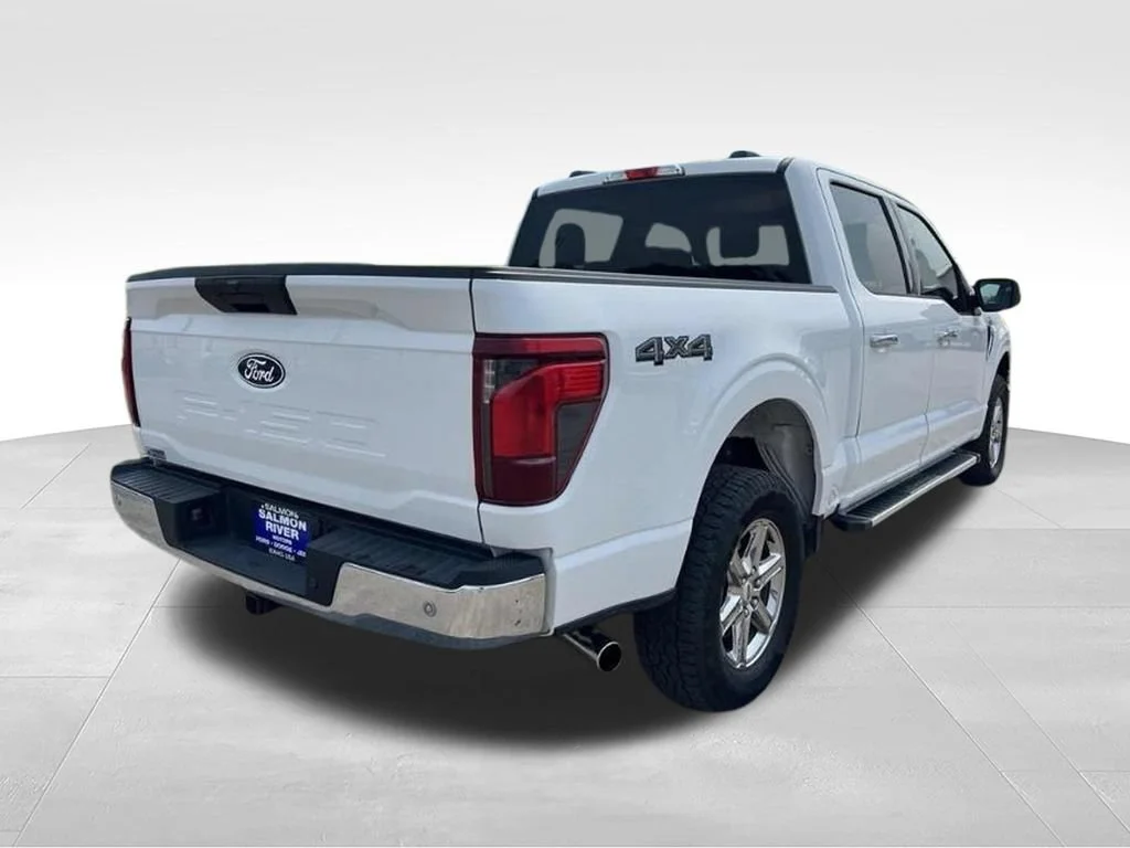 Used 2025 White Ford XLT image 5