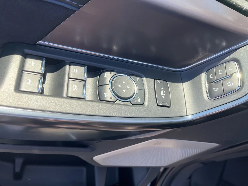 New 2026 Agate Black Metallic Ford F-250® Platinum® image 19