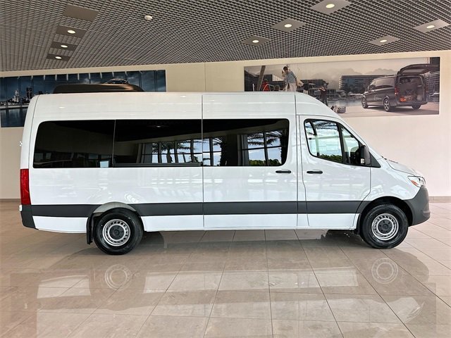 2025 Mercedes-Benz Sprinter Passenger Van Base - Photo 37