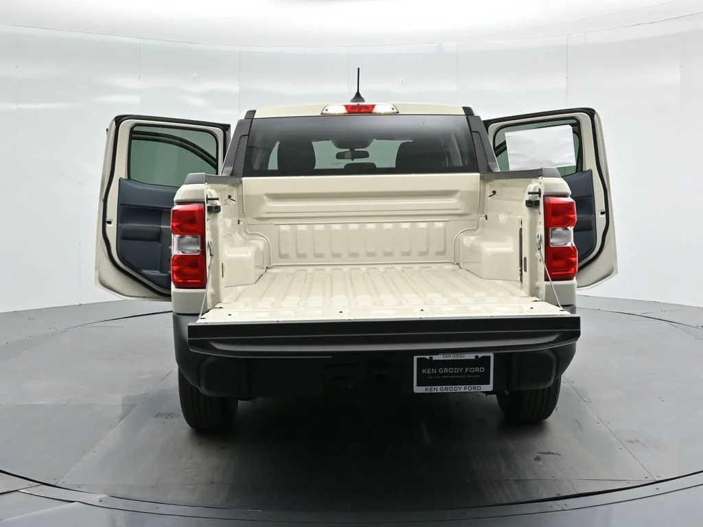 New 2025 Desert Sand Ford XL image 28